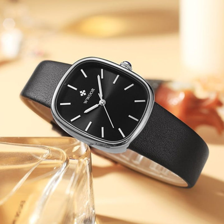 Stylish Quartz Timepiece