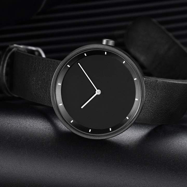 Sleek Minimalist Quartz Watch