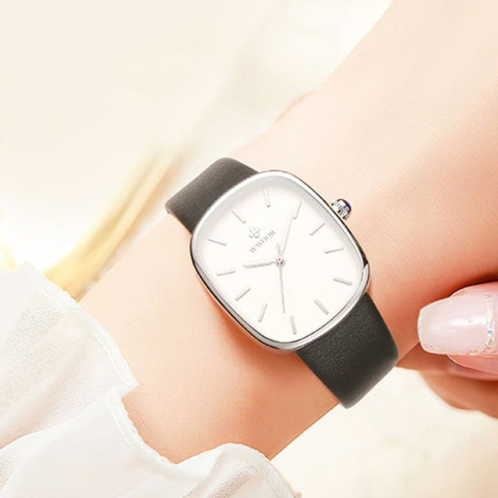 Stylish Quartz Timepiece