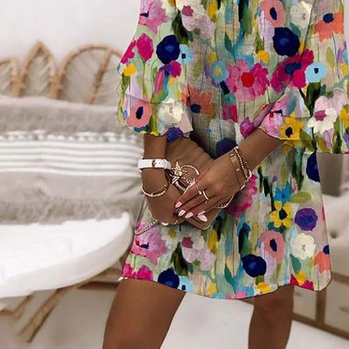 Tabitha - V-Neck Mini Dress with Romantic Floral Print